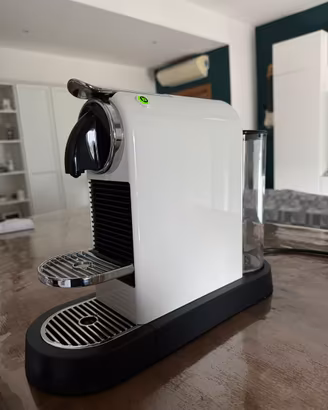 Macchina caffè Nespresso citiz white