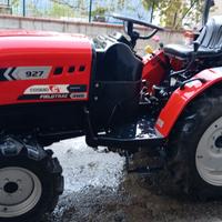 Trattore agricolo per cambio mezzo