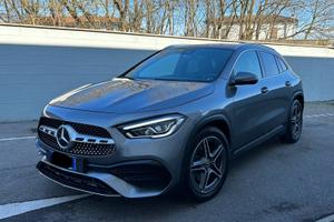 Mercedes benz gla 200d premium amg
