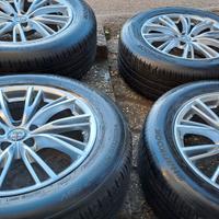 Cerchi Alfa Stelvio 18 gomme 235/60 R18