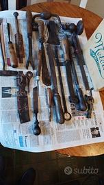 Antichi ferri del mestiere artigiani del 900