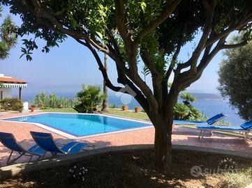 VILLA SINGOLA A ISCHIA