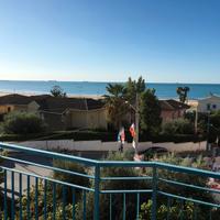 Appartamento con terrazza e vista mare