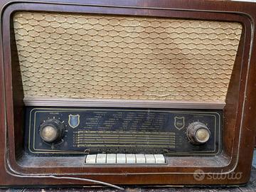 ANTICA RADIO UNDA con GIRADISCHI LESA - da Testare