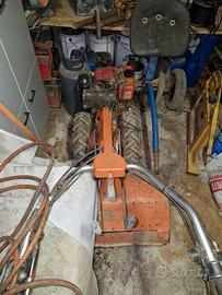 motozappa con seduta +aratro + fresa  no email 