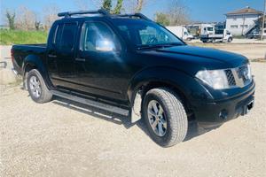 NISSAN Navara pick-up 4x4 autocarro