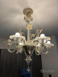 Lampadario in vetro di Murano originale – Elegante