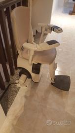 Montascale  per casa abitazione