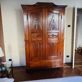 Mobile antico in ciliegio fine 700