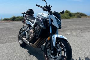 HONDA CB 650 F - 2018 5000 TRATTABILI
