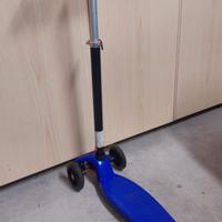 Monopattino 3 ruote luminose