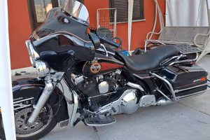 HARLEY DAVIDSON