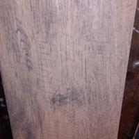 piastrelle effetto legno 