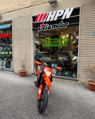Ktm 690 SMC R