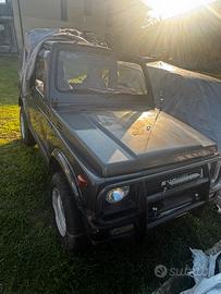 Suzuki samurai sJ 413