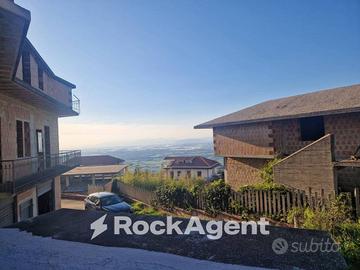 VILLA PANORAMICA CON GIARDINO