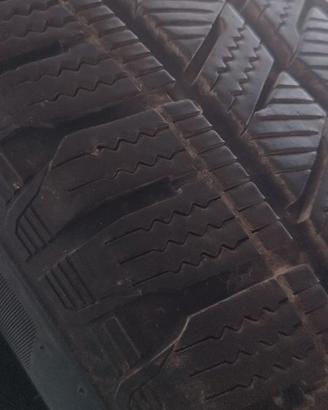 Pneumatici invernali HANKOOK 215/60R17C
