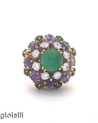 Anello con diamanti, smeraldi e ametiste