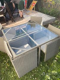 Tavolo da esterno