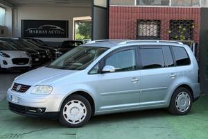 Volkswagen Touran 2.0 TDI DPF Highline