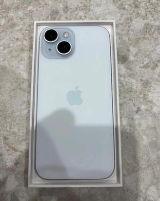 iPhone 15 blu pacifico controllato e pronto all’us