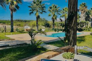 Villa con piscina uso esclusivo solo affitti brevi