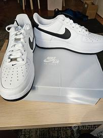 Scarpe Nike Air Force 1 Bianco e Nero