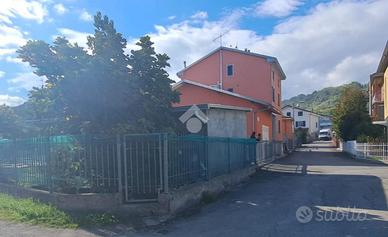 CASA INDIPENDENTE A MEDESANO