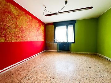 Zone centro, quadrilocale di 115 mq. libero subito