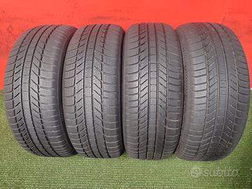 235 55 18 Gomme Invernali Continental 235/55R18