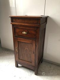 Battilardo comodino - legno abete