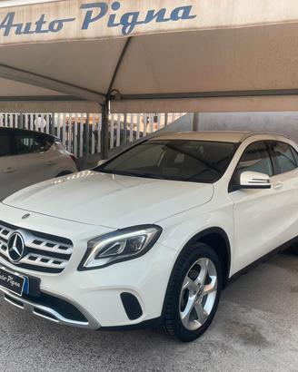 Mercedes-benz GLA 200 d Automatic Premium