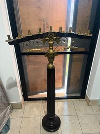 candelabro ebraico in legno