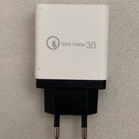 Caricabatterie 4 porte USB QuickCharge 3.0