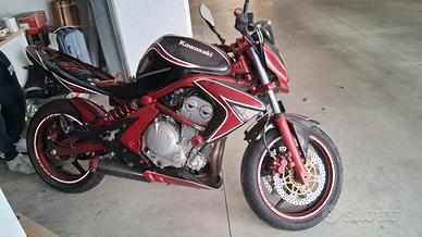 Kawasaki GPZ 600 - 2006