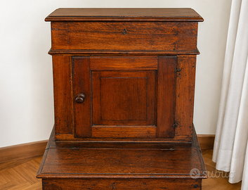 Antico inginocchiatoio Prie-Dieu à armoire