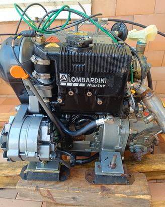  LOMBARDINI 18 HP due cilindri come nuovo