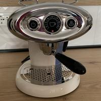Macchina da caffe Illy X7 bianca