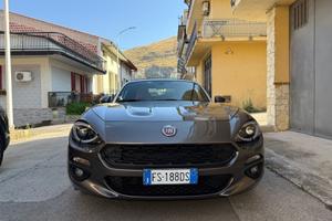 Fiat 124 Spider 1.4 MultiAir America iva esposta