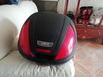 Bauletto moto GIVI