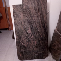 Tavolo penisola in granito