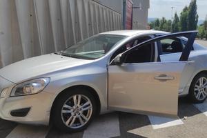 volvo s60 2.0  diesel 