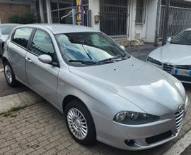 ALFA ROMEO 147 1.6 BENZINA 105cv EURO 4