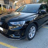Audi Q3 40 TDI quattro S tronic Business Advanced