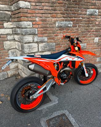 Ktm smr 450 factory 2021