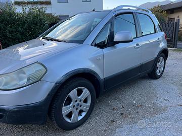 Fiat sedici 4x4 emotion con gancio di traino