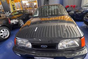 Ford Sierra 2.0i turbo 16V 4p. RS Cosworth Executi