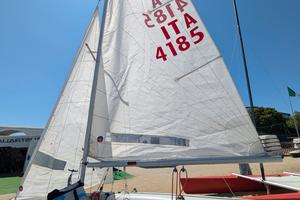 Barca a vela classe 470