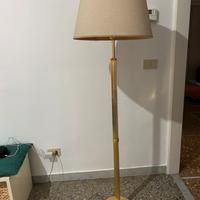 Piantana/ lampada  in ottone con paralume in tela