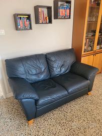 Coppia di divani in pelle